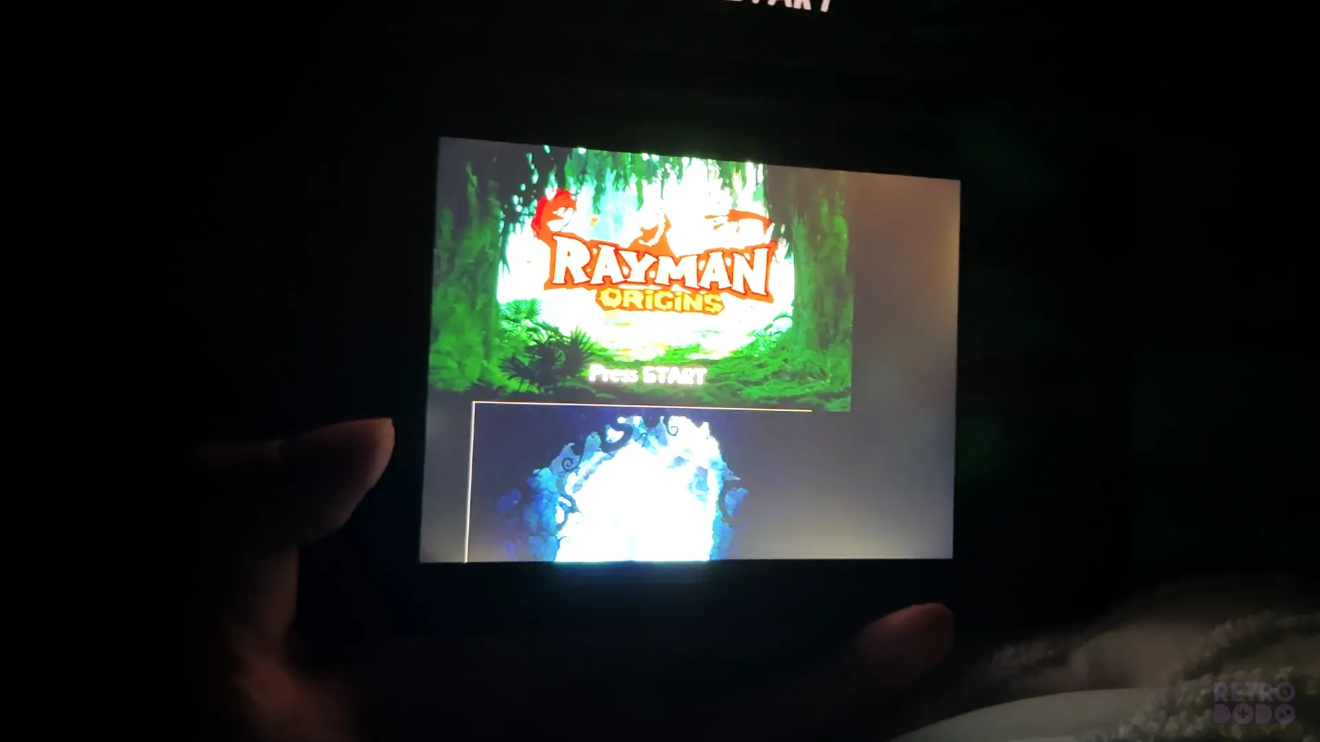 AYANEO Pocket DS Light Bleed