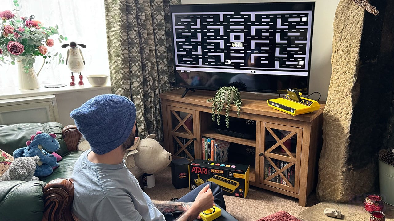 Seb playing PAC-MAN 2600 (black and white graphics)