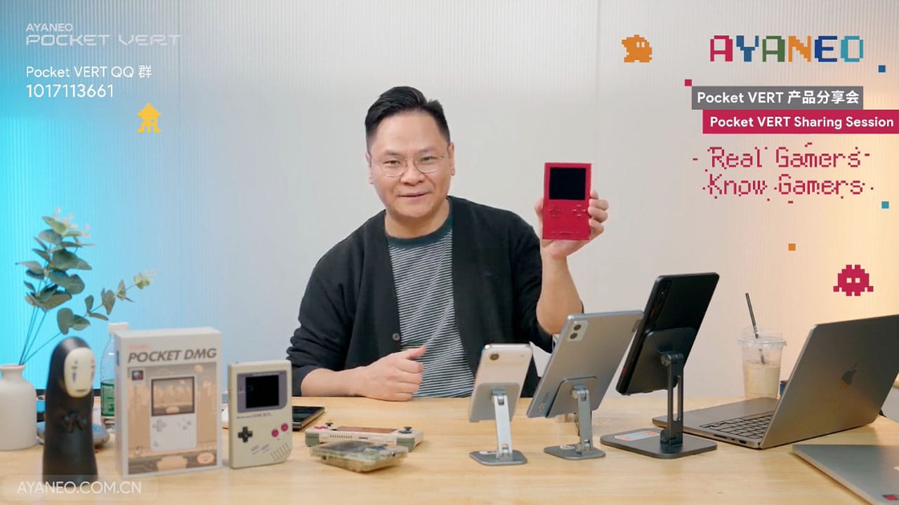 Arthur holding a red pocket vert