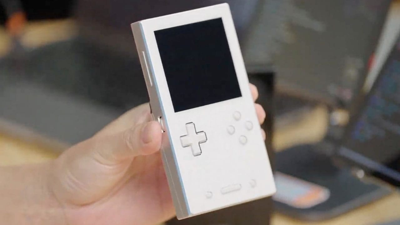 White Pocket vert handheld