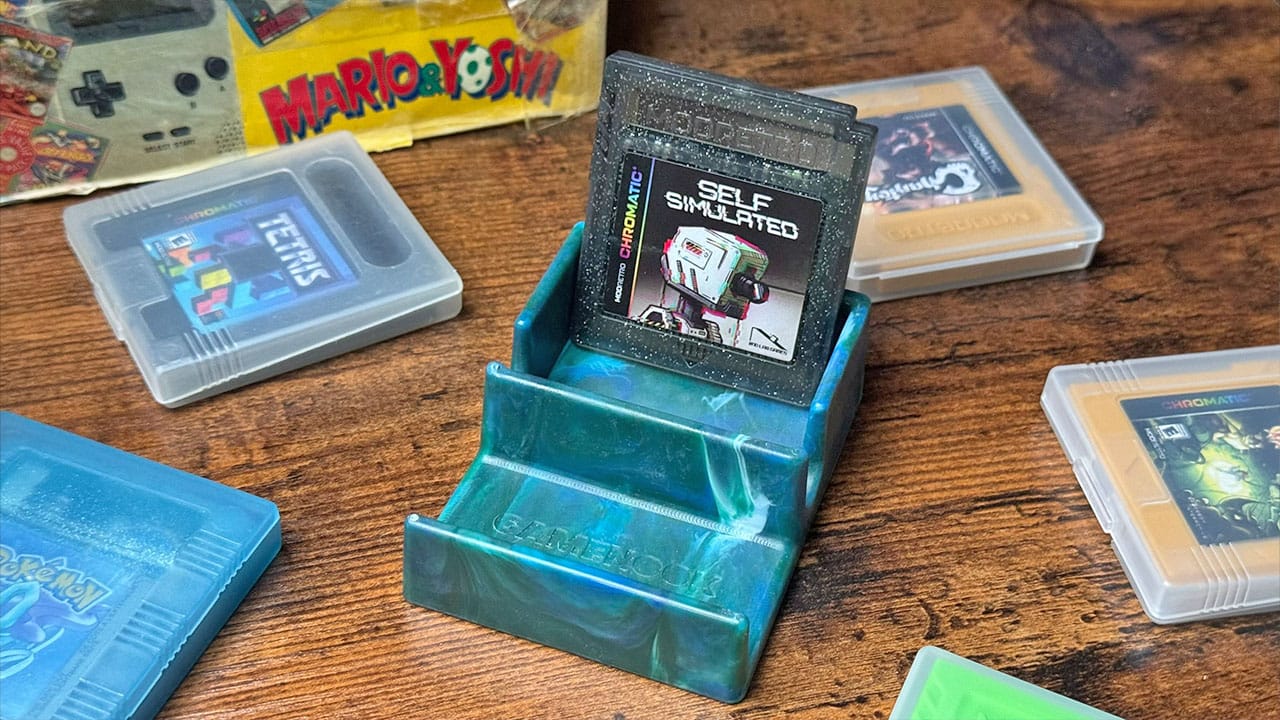 Self Simulated in the GAMENOOK Throne