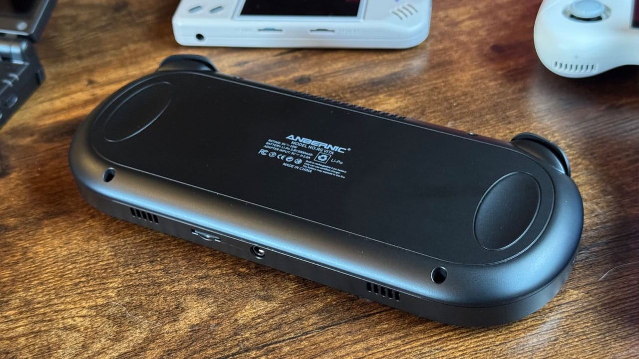 Back profile of the RG Vita