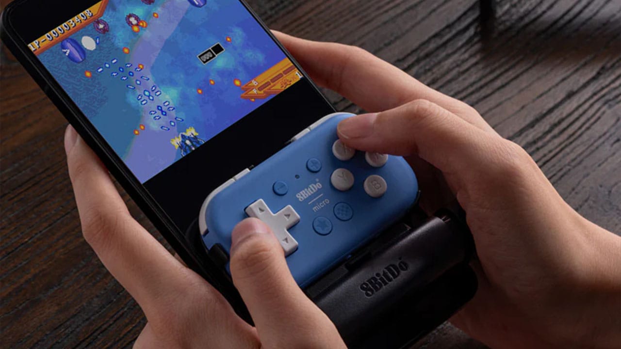 A mobile clip for a small controller