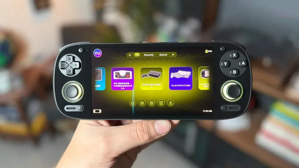 One Of The Best Android Retro Handhelds Is Now Just $199 post image