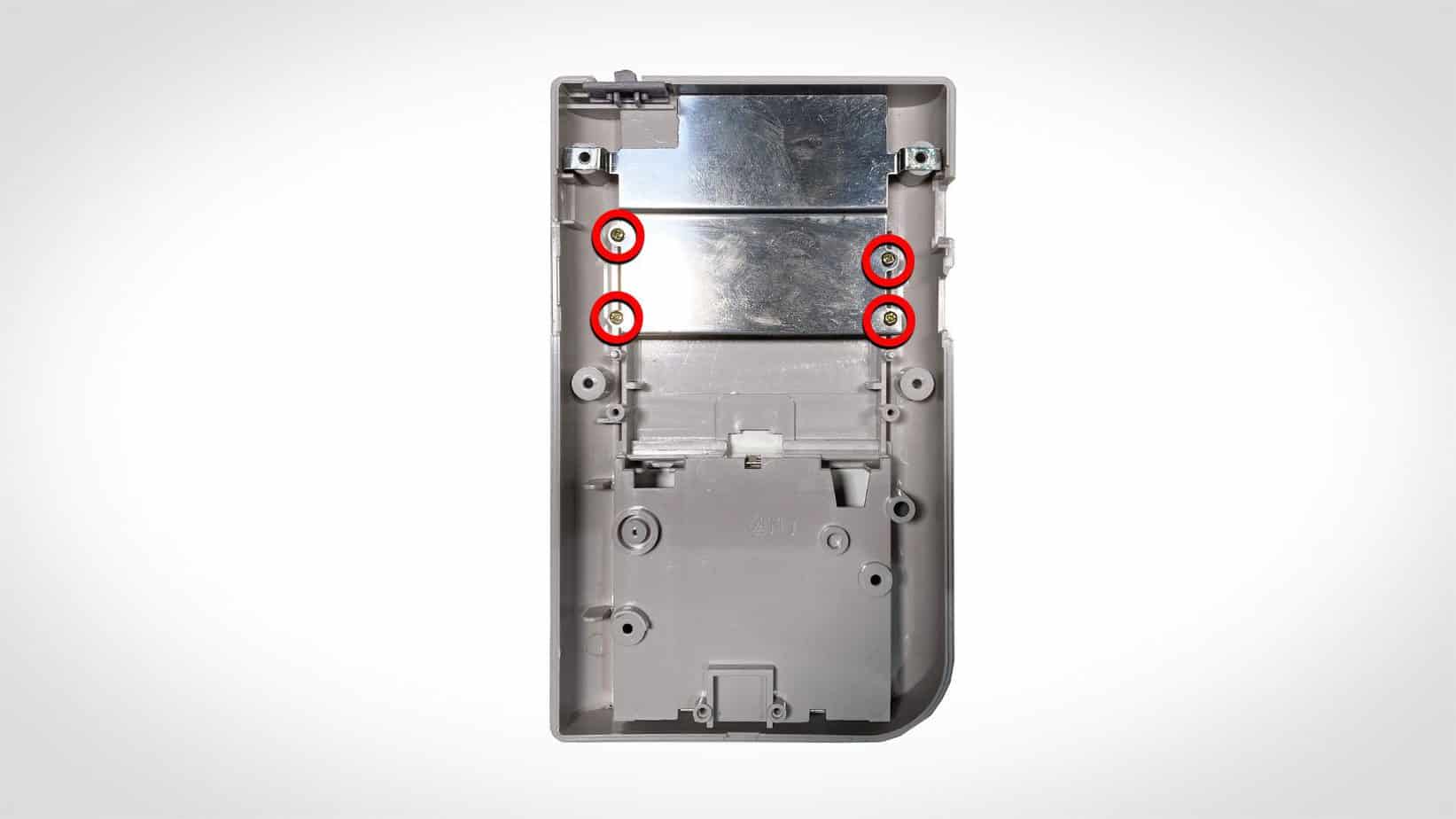 Points to look for when unscrewing the cart shield