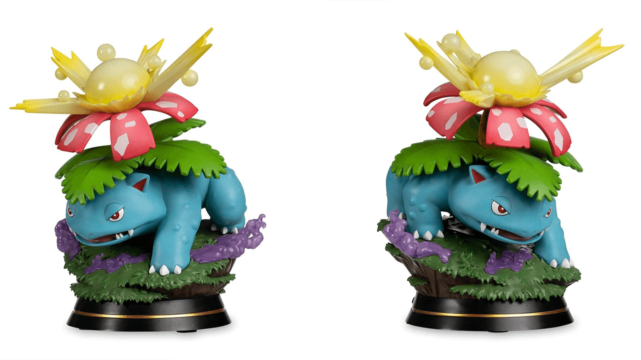 Pokémon Venusaur lamp front views