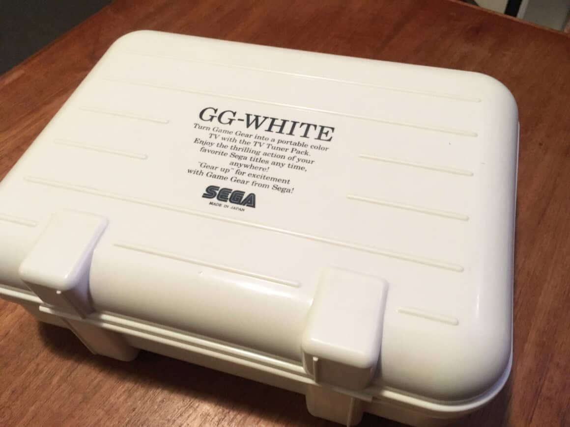 gg-white sega game gear