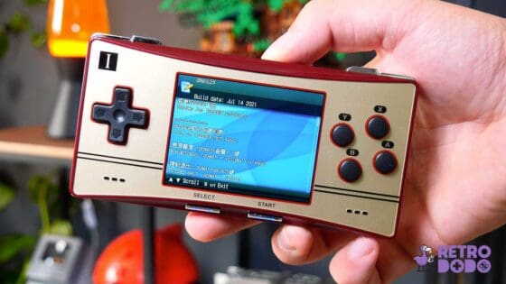 RG300X Review - Inspired By The Game Boy Micro