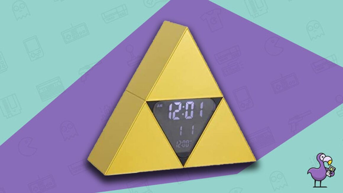 best Zelda toys - Triforce clock