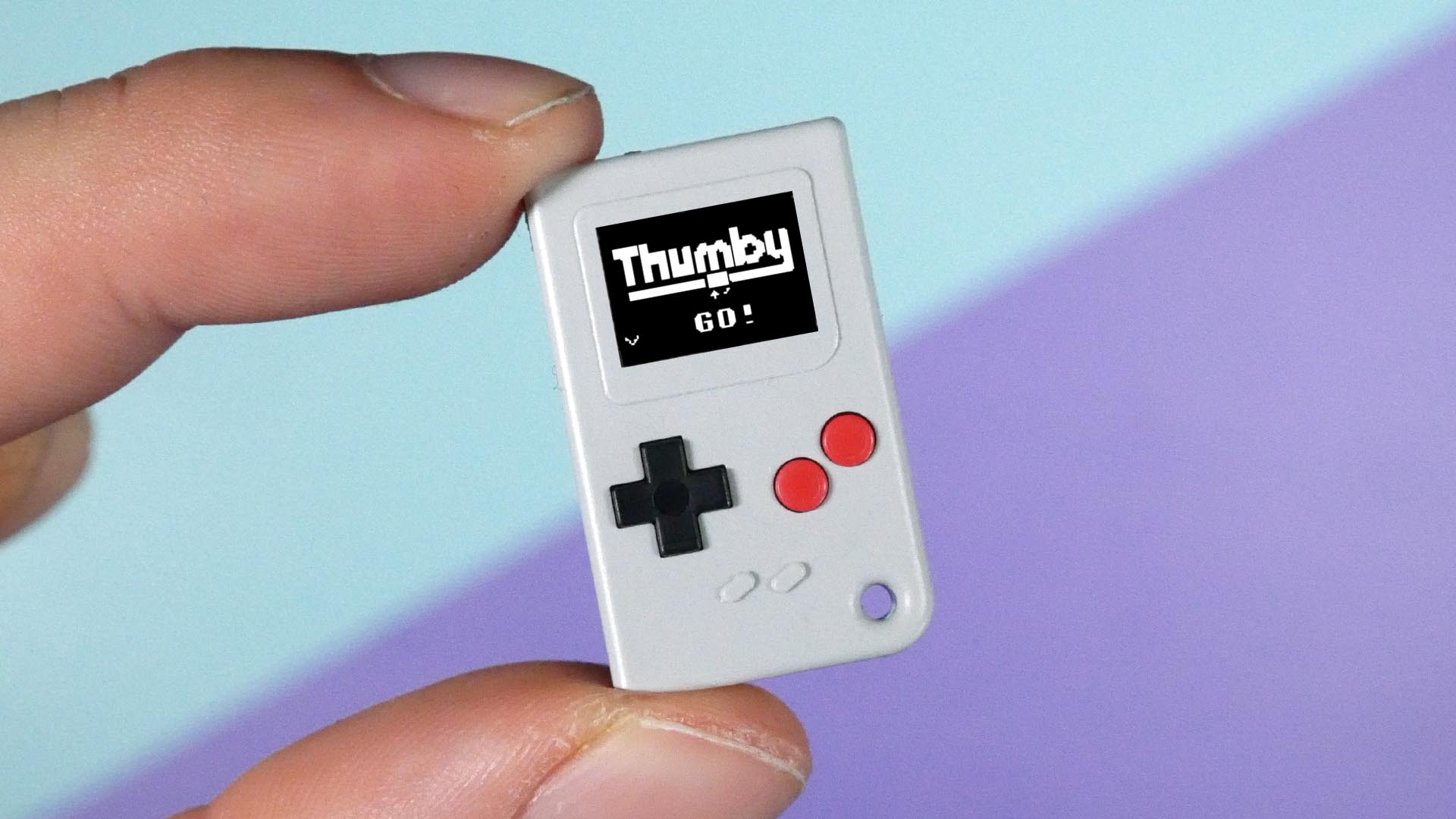 Array Tegn et billede sejr Meet The World's Smallest Games Console
