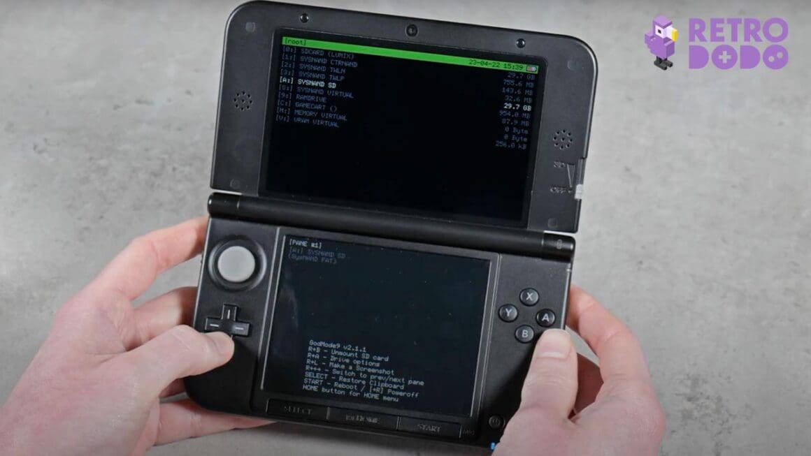 3DS browser exploit lets you play Game Boy Color roms