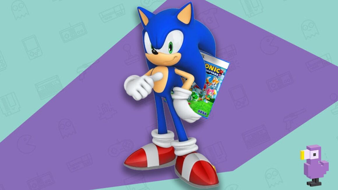 Sonic holding a copy of Sonic Superstars