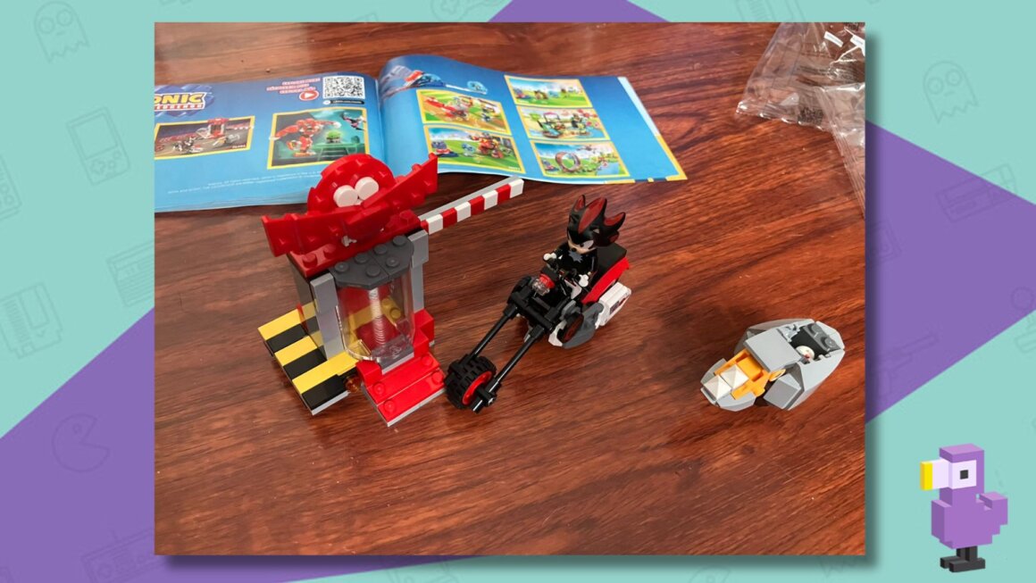 Shadow's Escape Lego set