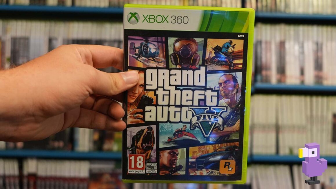 Grand Theft Auto V game case xbox 360