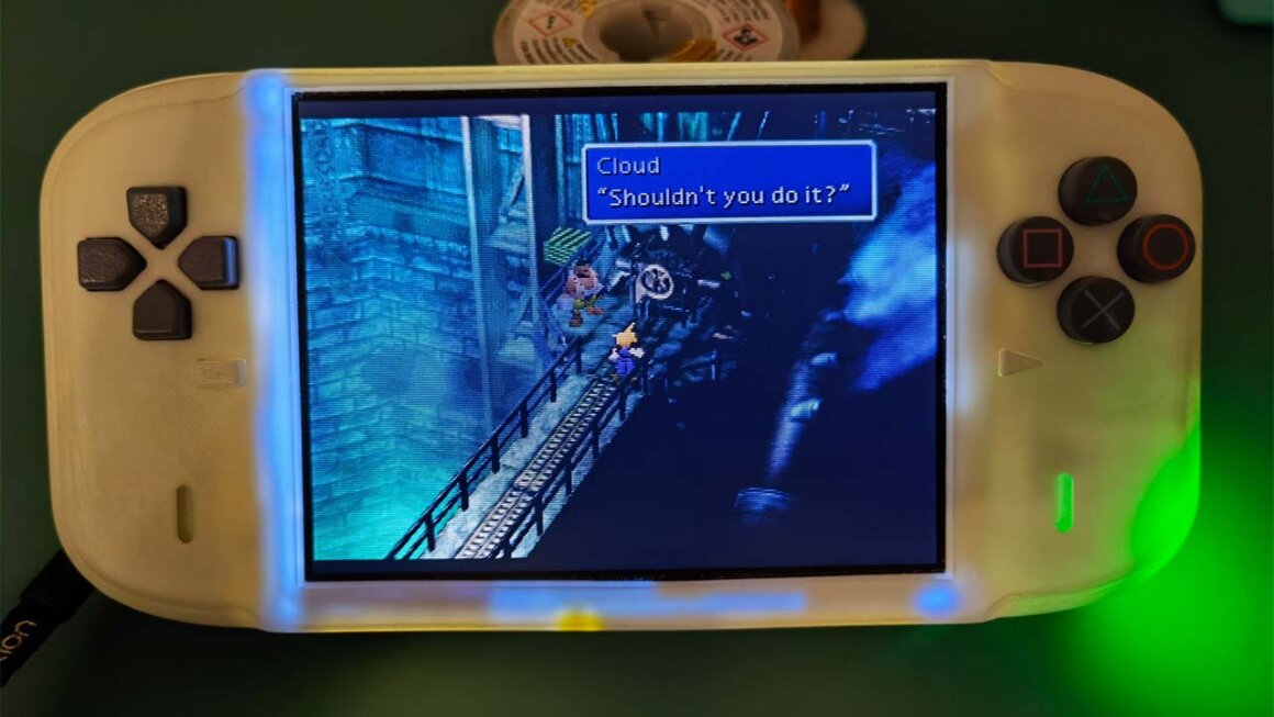 Clip of gameplay on Yveltal Griffins handheld