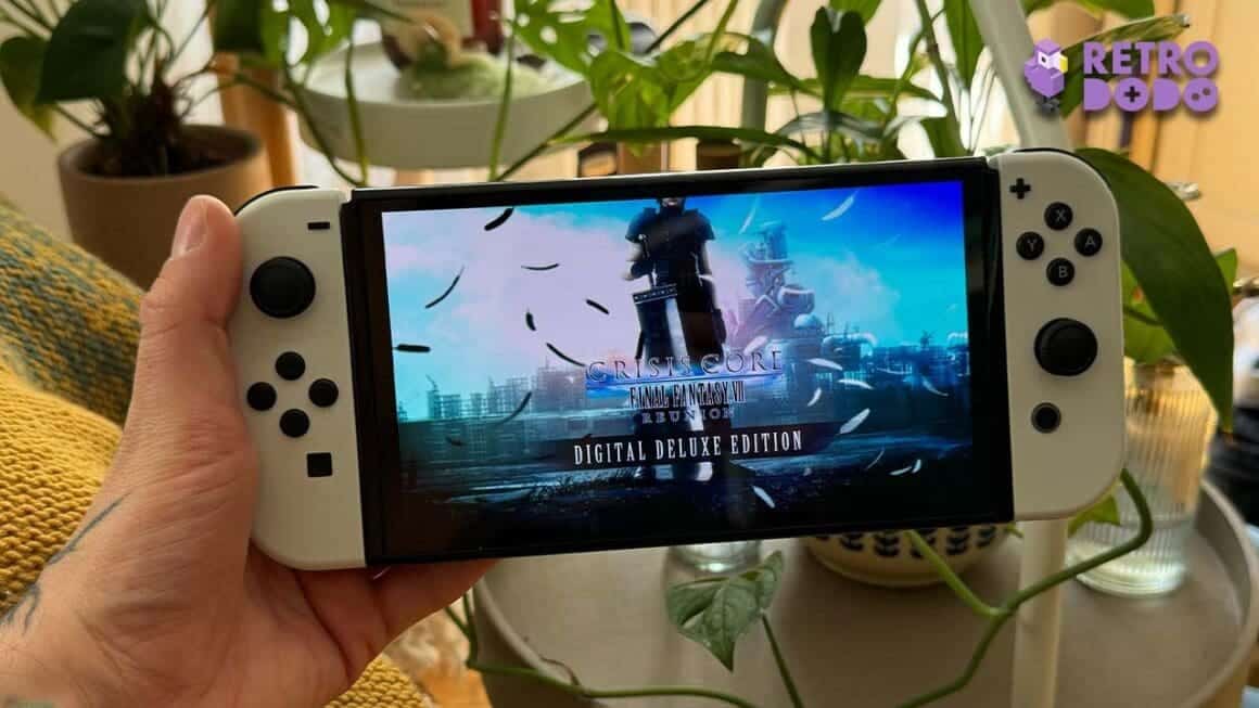 Crisis Core -Final Fantasy VII- Reunion on White OLED Switch