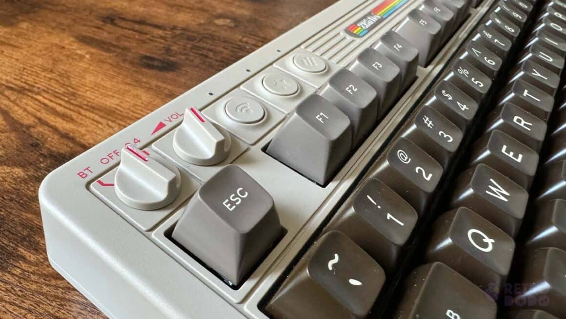 A close up view of the knobs on the C64 mechanical keyboard