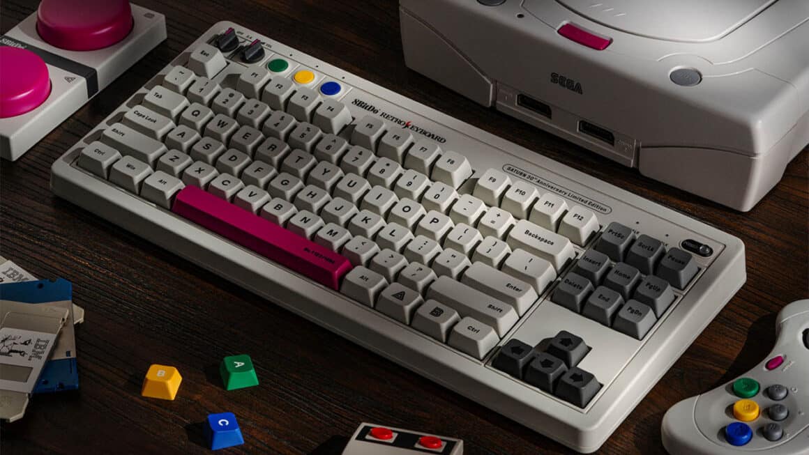 S Edition keyboard from 8BitDo